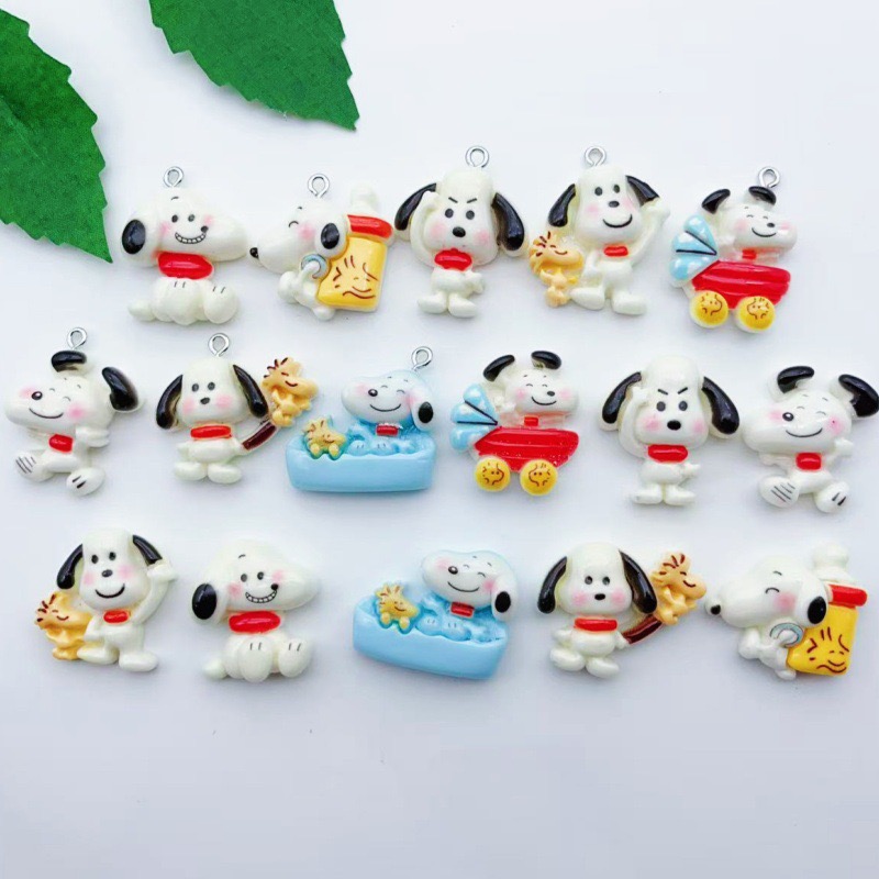 Resin Art Materials Kit - 12個入り樹脂製漫画犬ペンダント、DIYジュエリー製作イヤリング、キーホルダーアクセサリー