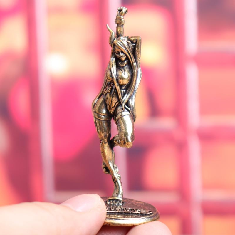Resin Artist - ヴィンテージ真鍮製美しい女性猫像デスクオーナメントオフィス本棚芸術的な家の装飾