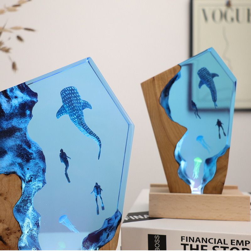 樹脂製洞窟クジラダイバーデスクトップクラゲ発光オーナメントク - Resin Art Anniversary Gift のレビューと価格