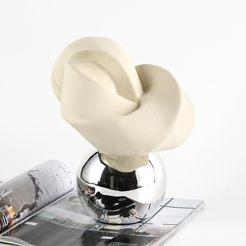 モダンで創造的な抽象的なツイスト装飾品 - モデルルーム、書 - Resin Artist のレビューと価格