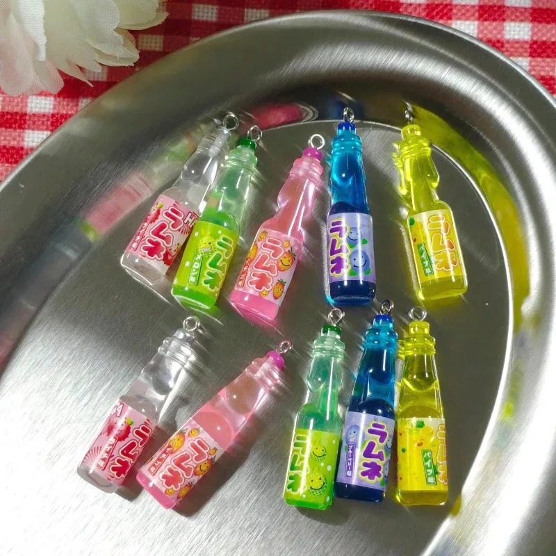 10個入り 小さなソーダボトル レジンチャーム 可愛い飲料ボ - Resin Art Materials Kit のレビューと価格