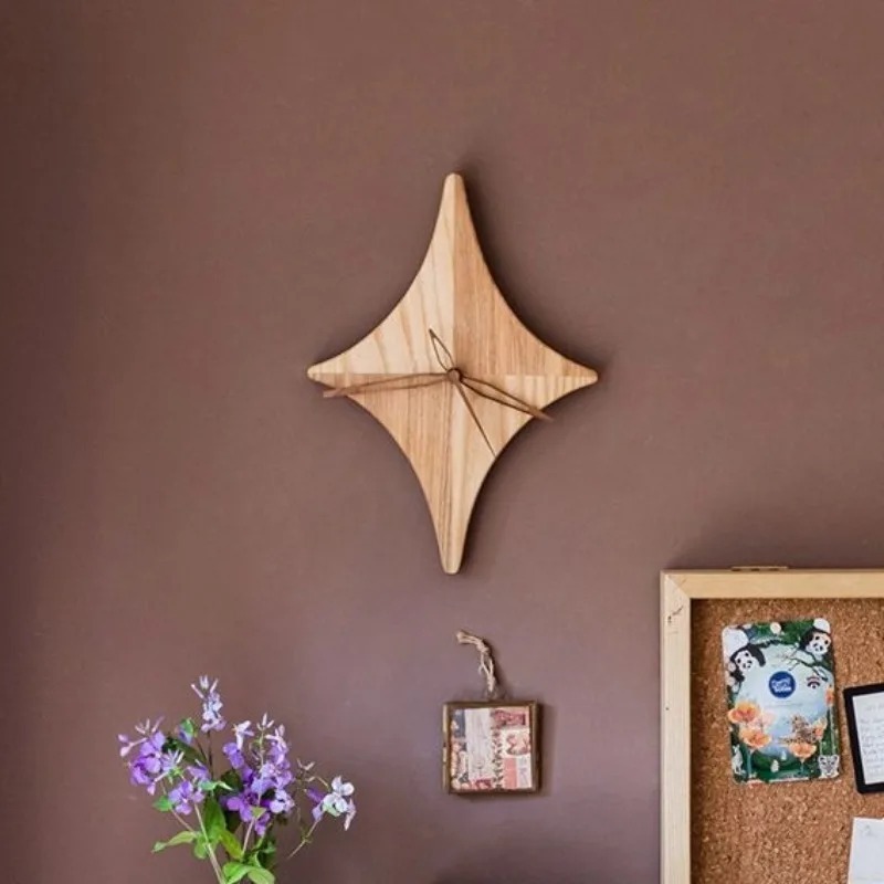 シンプルモダンな壁掛け時計アートクリエイティブスターシェイプ - Resin Art Wall Clock のレビューと価格