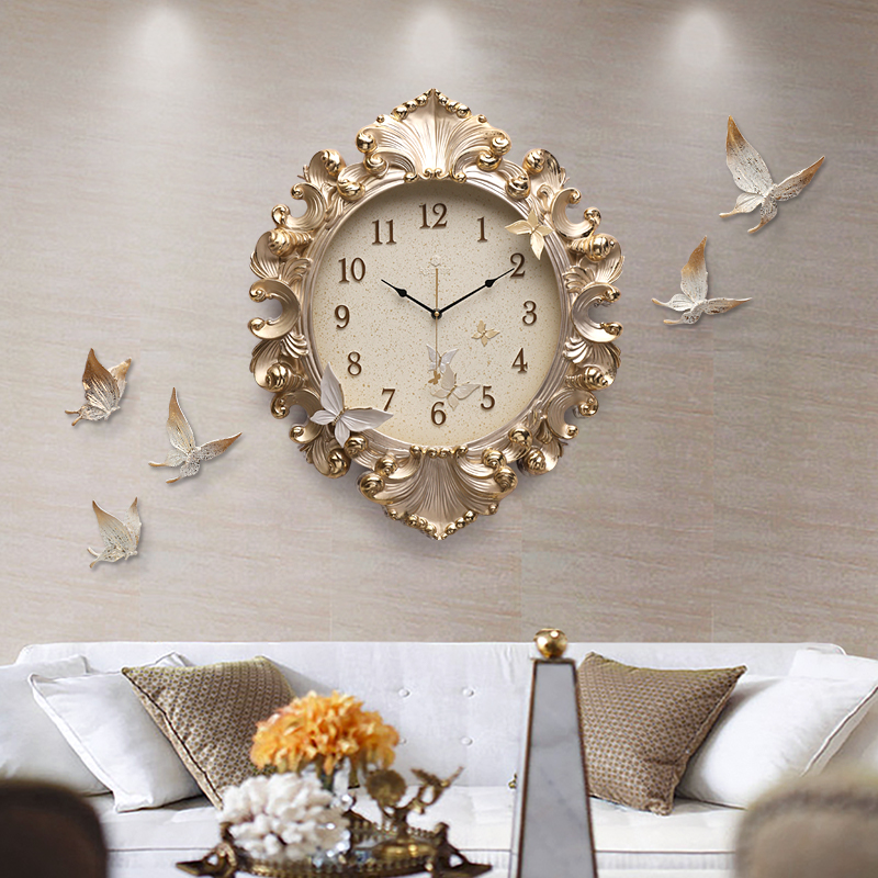 ヨーロッパスタイルの部屋の壁時計、古典的なゴールデンアートレ - Resin Art Wall Clock のレビューと価格