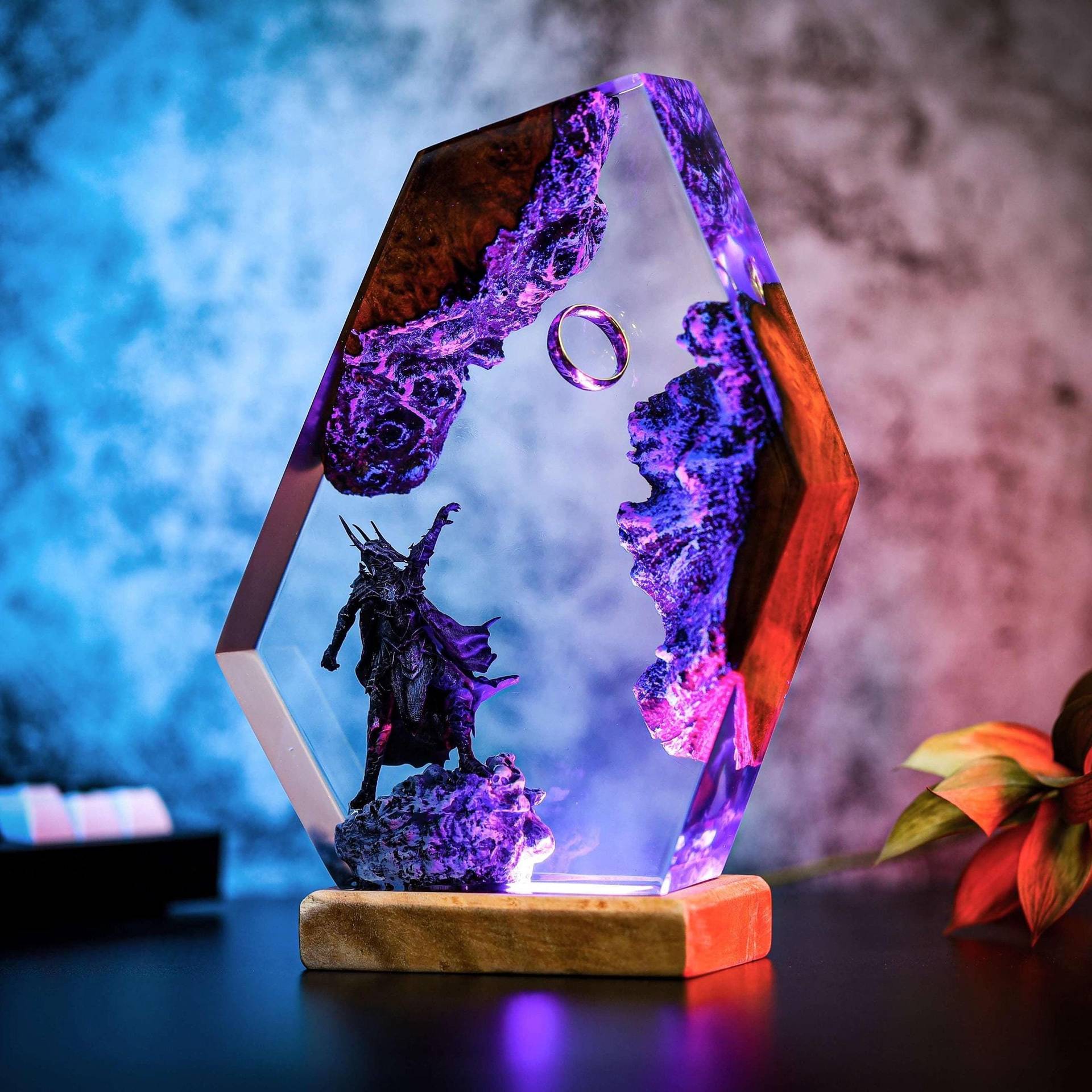 映画シーンフィギュアテーブル樹脂ランプマジックリングカラフル - Resin Artist のレビューと価格